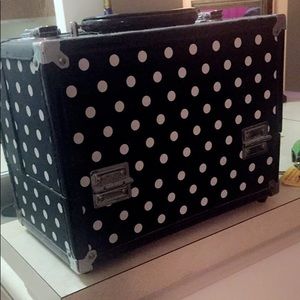 Lockable Makeup Caboodle with keys